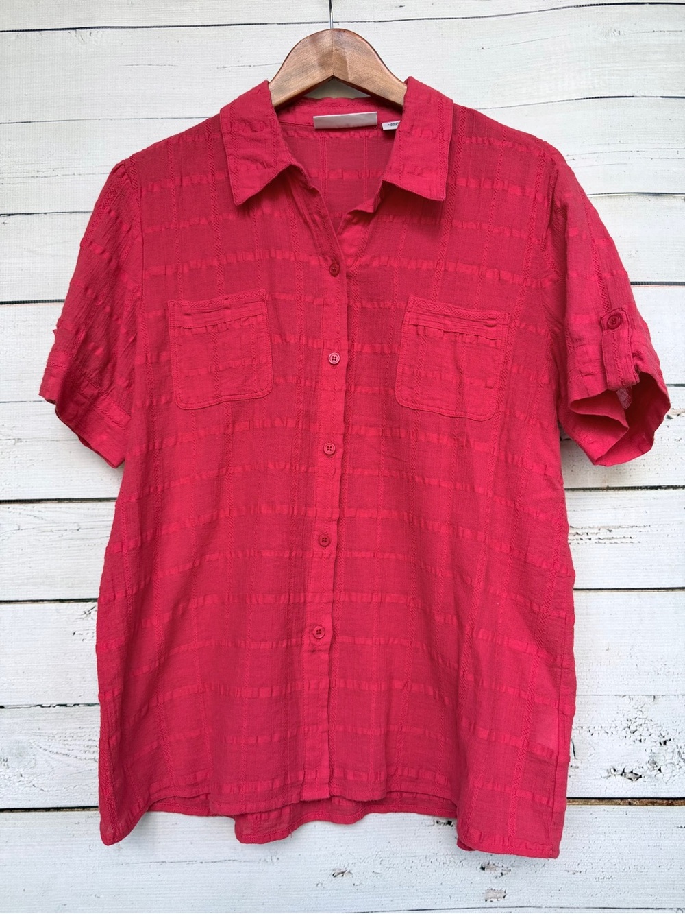Sag Harbor Textured Grid Pattern Roll-Tab Short Sleeve Button Down Shirt - Large